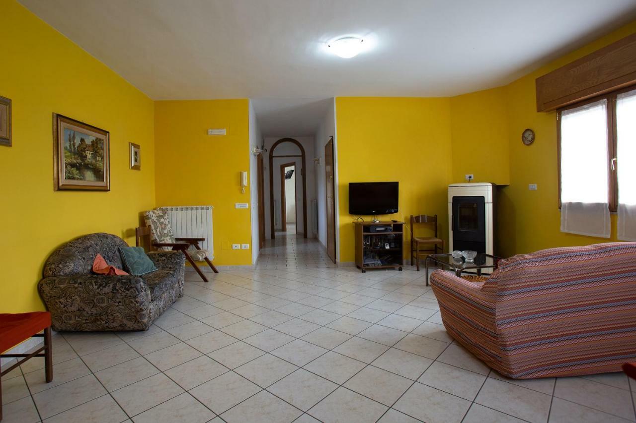 Apartamento La Casa Del Gelso Fiorito Éboli Exterior foto