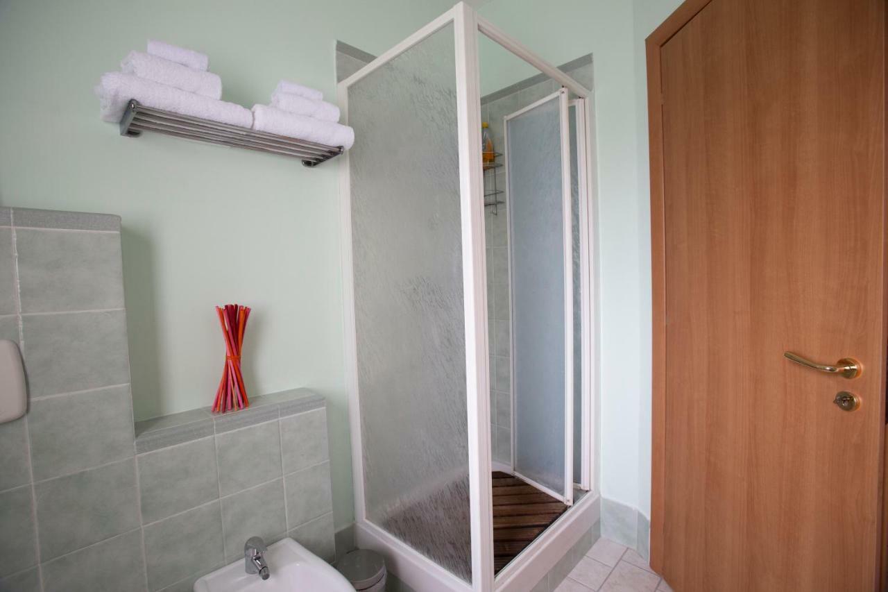 Apartamento La Casa Del Gelso Fiorito Éboli Exterior foto