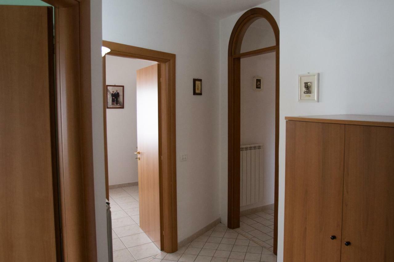 Apartamento La Casa Del Gelso Fiorito Éboli Exterior foto