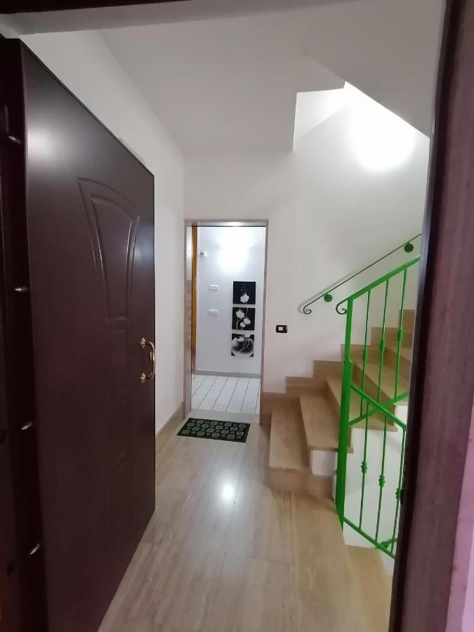 Apartamento La Casa Del Gelso Fiorito Éboli Exterior foto
