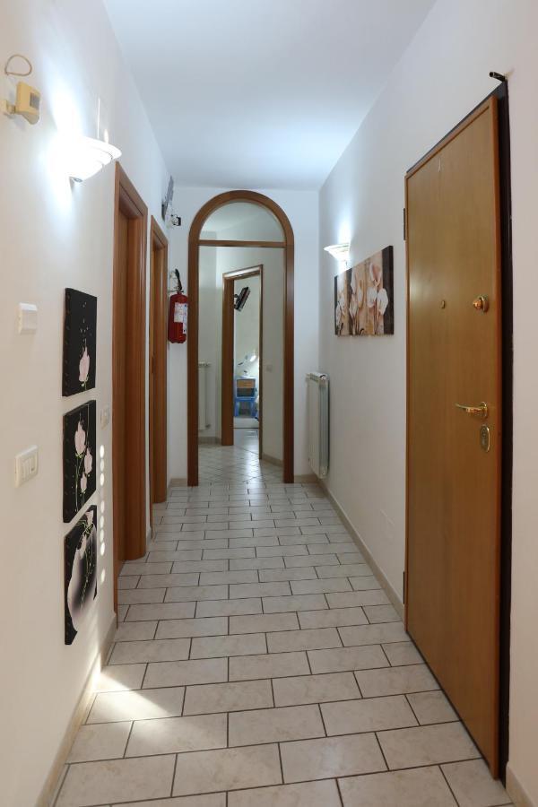 Apartamento La Casa Del Gelso Fiorito Éboli Exterior foto