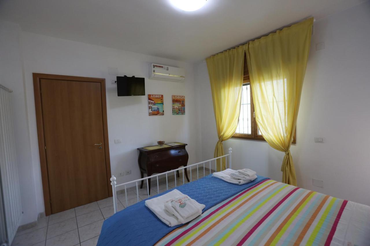 Apartamento La Casa Del Gelso Fiorito Éboli Exterior foto